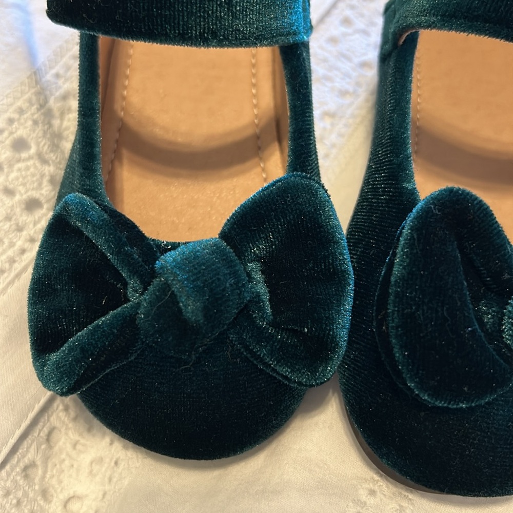 Velvet Green Mary Jane Kids Shoes size 23 - Picture 4 of 11